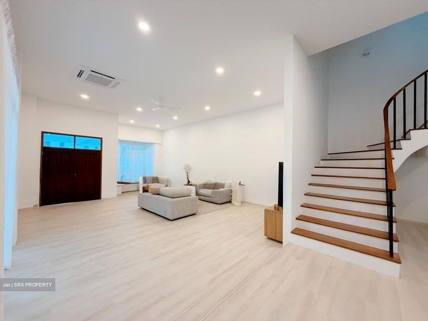 Frankel Estate (D15), Semi-Detached #632387301